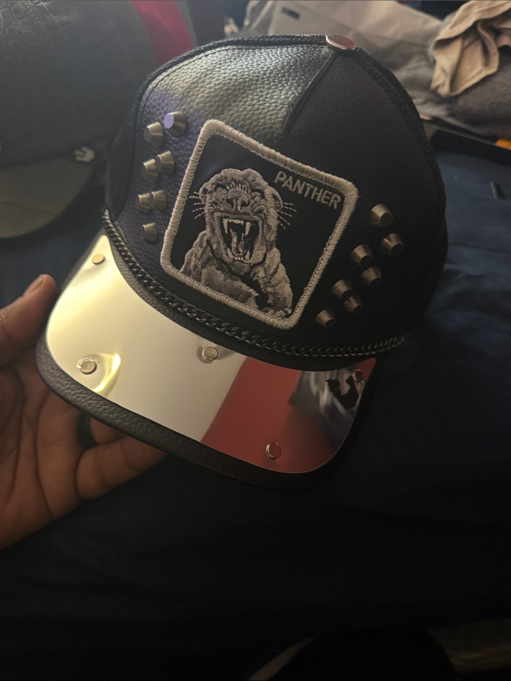 Moose Knuckles Black Men's Cap with Silver Mirror Visor